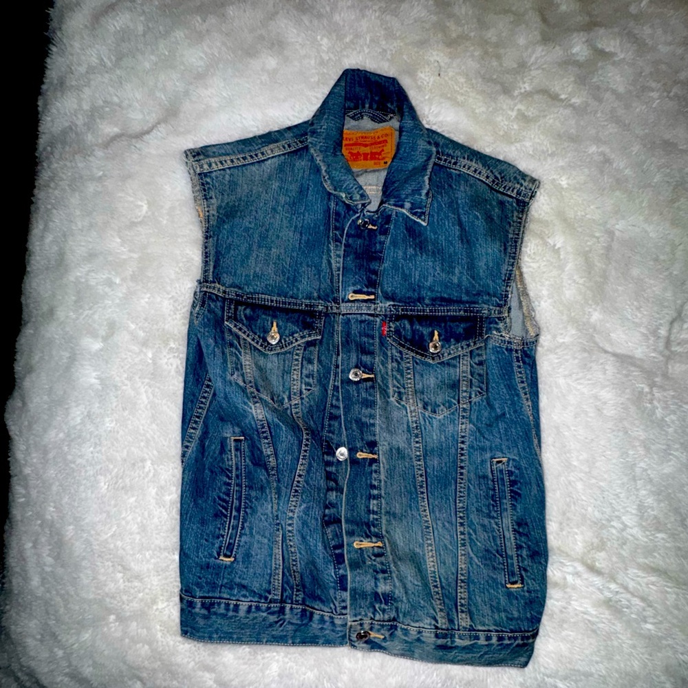 Levi’s Vest